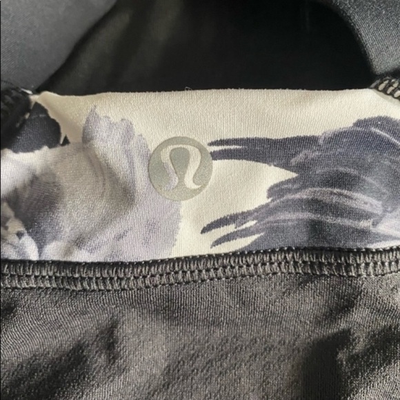 Sz 6 Lululemon push your limits tank top - Picture 11 of 12